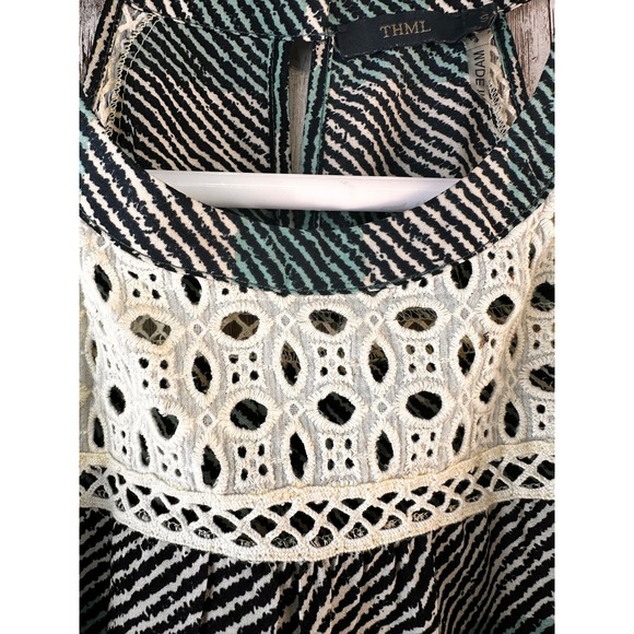 THML Top‎ Womens Small Green Beige Striped Eyelet Neckline Keyhole Sleeveless - Picture 7 of 9